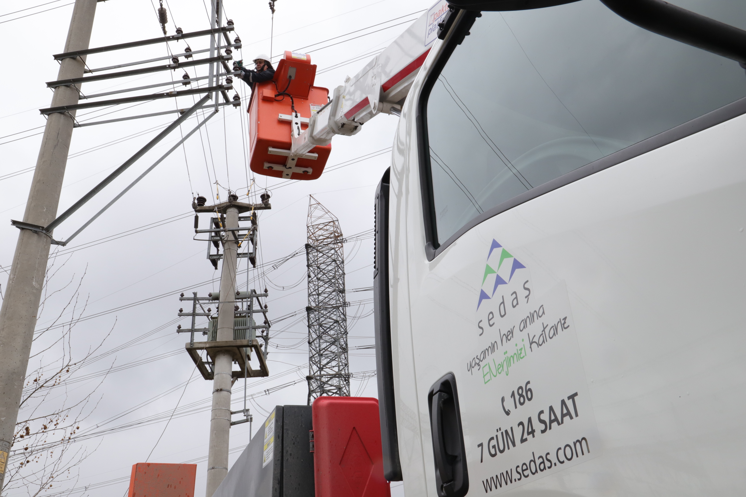 Torunlar Grubu elektrik dağıtım sektörüne Akcez Enerji ile giriyor