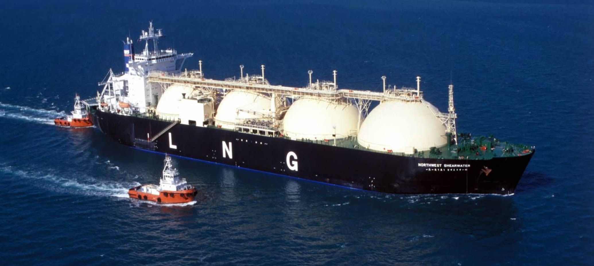 Cezayir'den yola çıkan LNG gemisi Türkiye'ye ulaştı - PetroTurk
