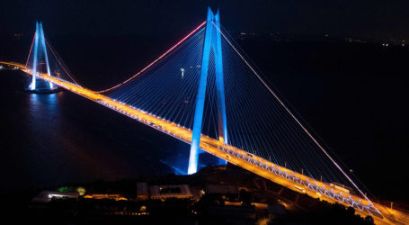 Yavuz Sultan Selim Köprüsü, İTÜ renklerine boyandı