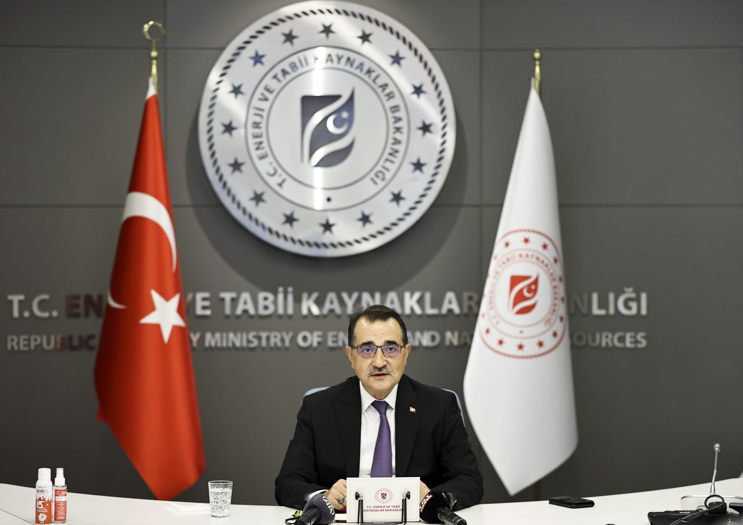 Bakan Dönmez: “Kojenerasyon sistemlerinin doğal gazda kullanılmasıyla yıllık 1 milyar dolarlık tasarruf söz konusu”