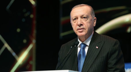 Cumhurbaşkanı Erdoğan, ibadethaneler ve cemevlerinde kullanılan doğal gaza indirim yapıldığını duyurdu
