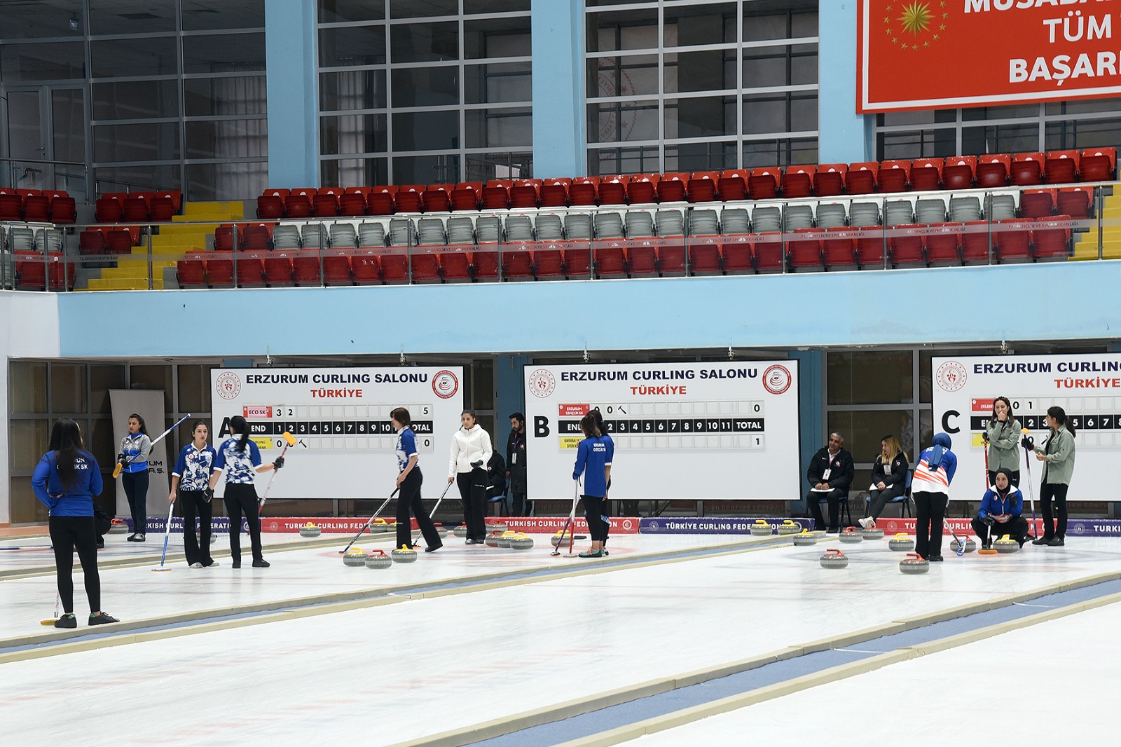 Kadınlar Curling Süper Liginde TEİAŞ şampiyon oldu