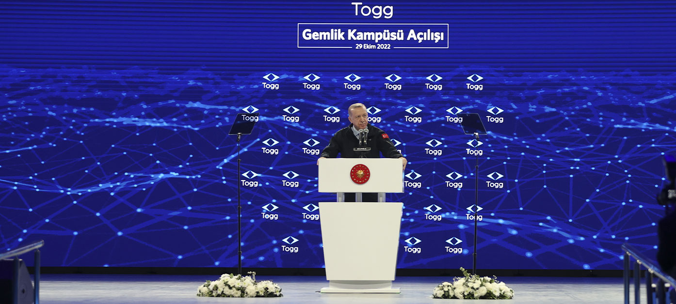 ‘Togg, prestijli bir Türk markası olarak dünyanın birçok ülkesinde yolları süsleyecektir’