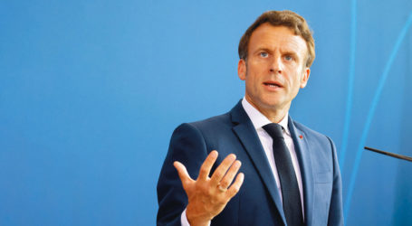 Fransa Cumhurbaşkanı Macron: ‘Krizlerden geçiyoruz’