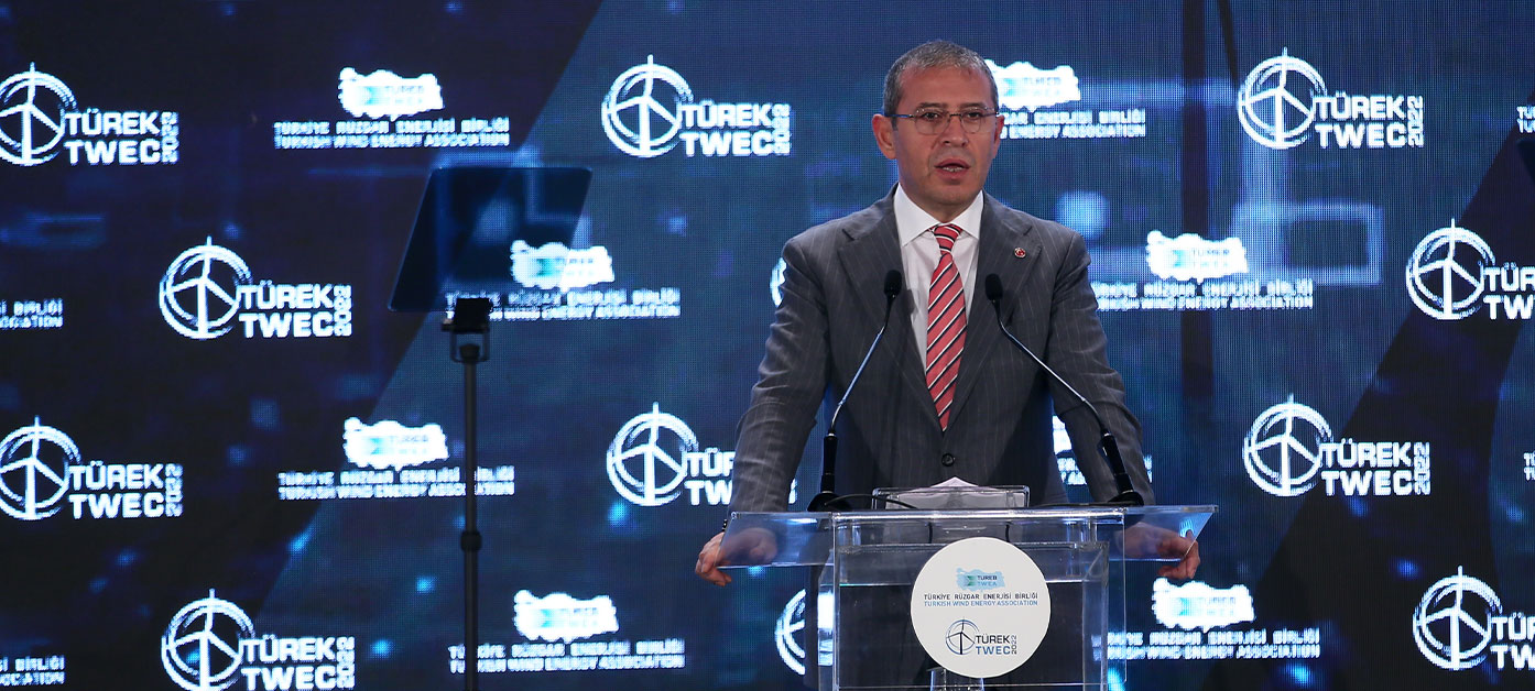 Türkiye’de elektrik kurulu gücünün yaklaşık yüzde 54’ü yenilenebilir enerjiden oluşuyor