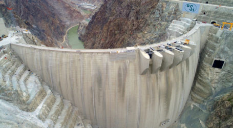 Türkiye’nin en yüksek barajı olan Yusufeli, su tutmaya başladı