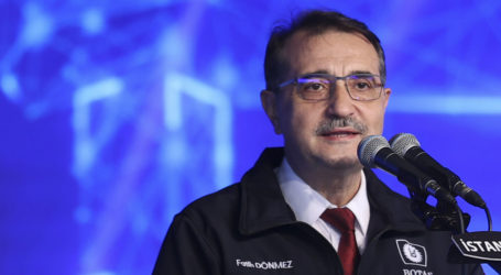 Bakan Fatih Dönmez, Eskişehir’de köy derneğinin iftar programında konuştu