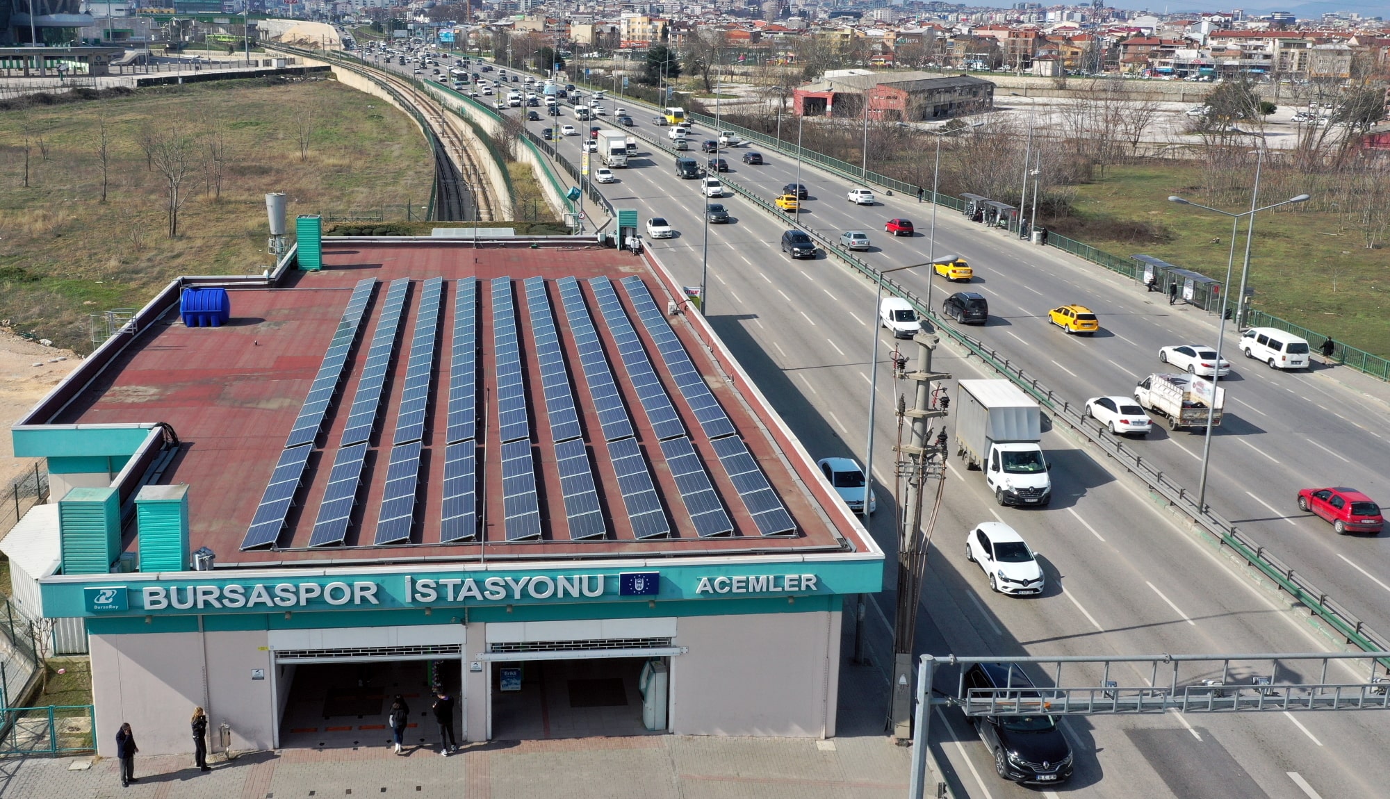 Bursa Büyükşehir Belediyesi 2022’de tükettiği enerjinin yarısını yenilenebilir kaynaklardan karşıladı