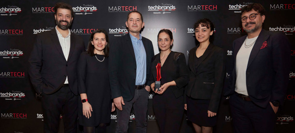MarTech Awards 2023'te Petrol Ofisi Grubu'nun Akıllı Kasa uygulamasına ödül