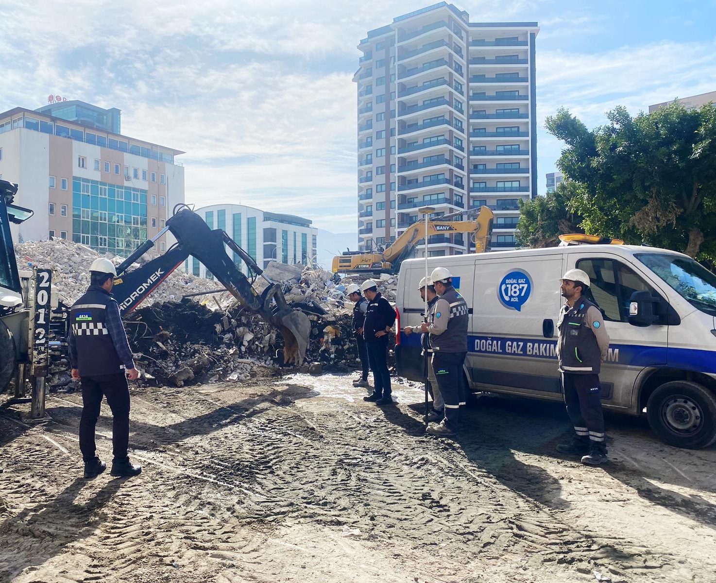 Aksa Doğalgaz: ‘Hatay’da mobil şubelerimizle eksiksiz hizmet sağlıyoruz’