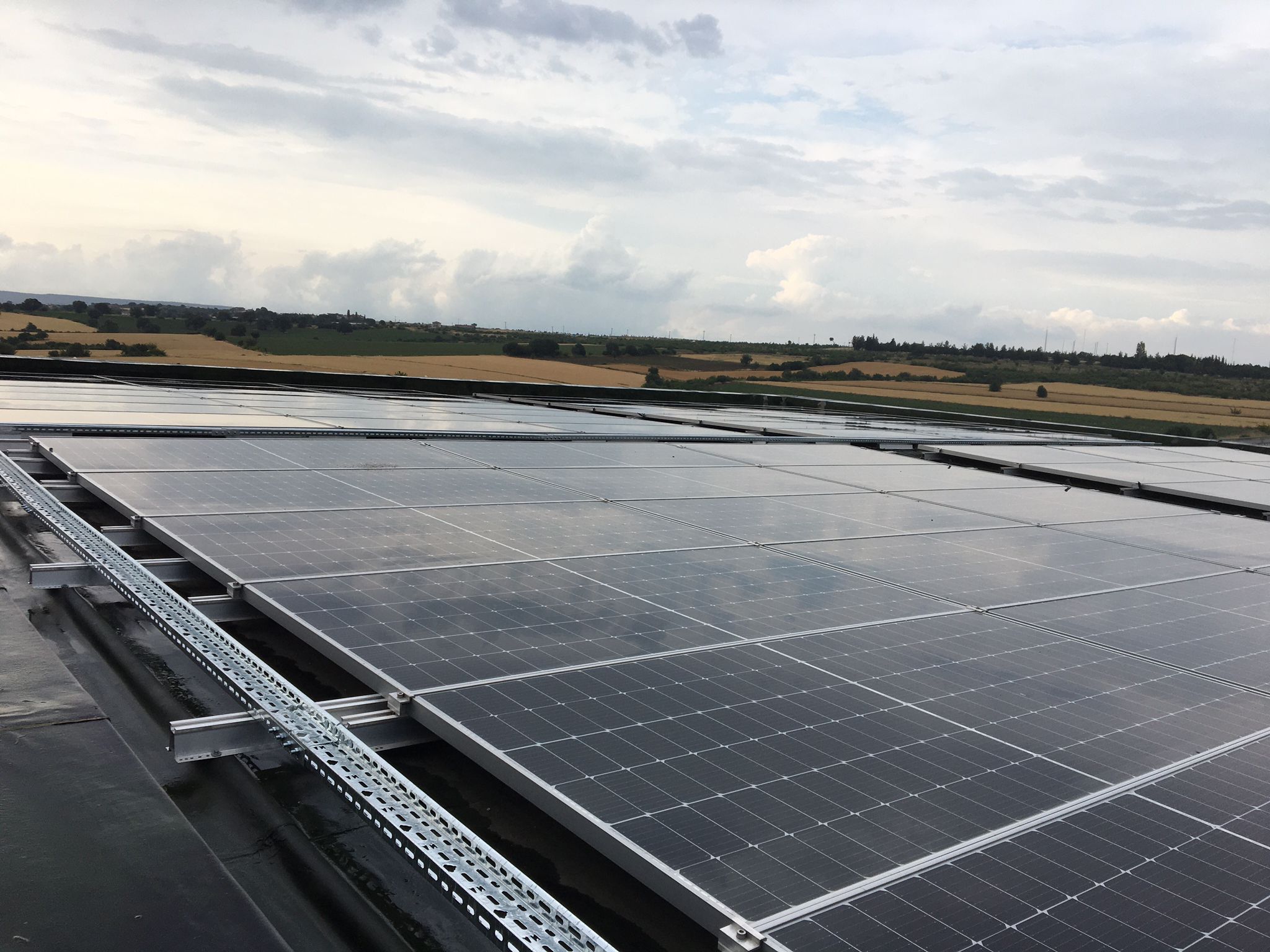 Çanakkale Ticaret ve Sanayi Odası enerjisini güneşten alıyor