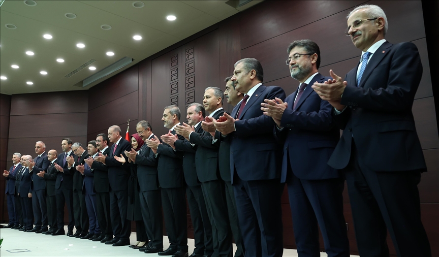 Cumhurbaşkanlığı Kabinesi Resmi Gazete’de yayımlandı