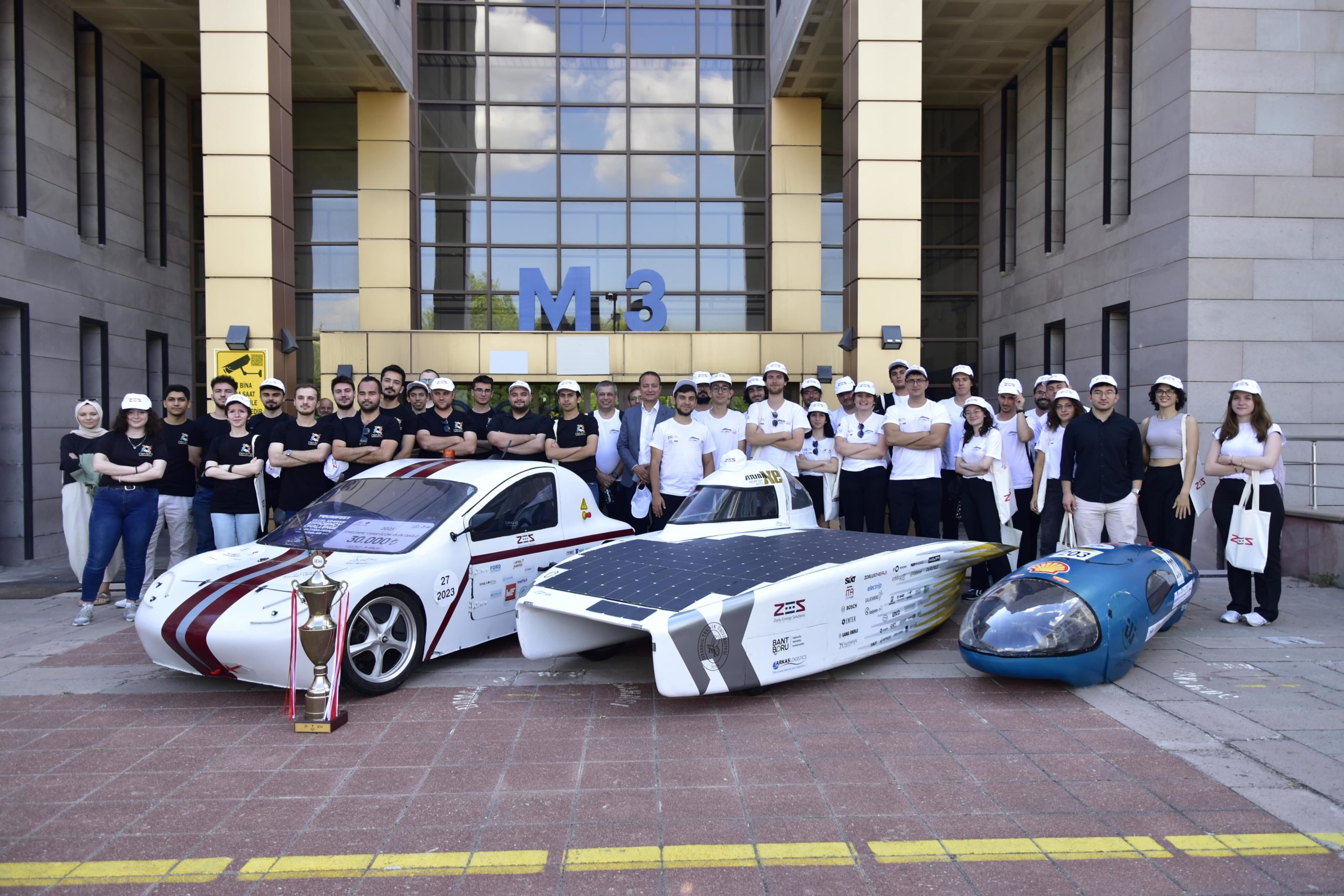 İTÜ ZES Güneş Arabası Ekibi Avustralya World Solar Challenge öncesi Türkiye turuna çıktı