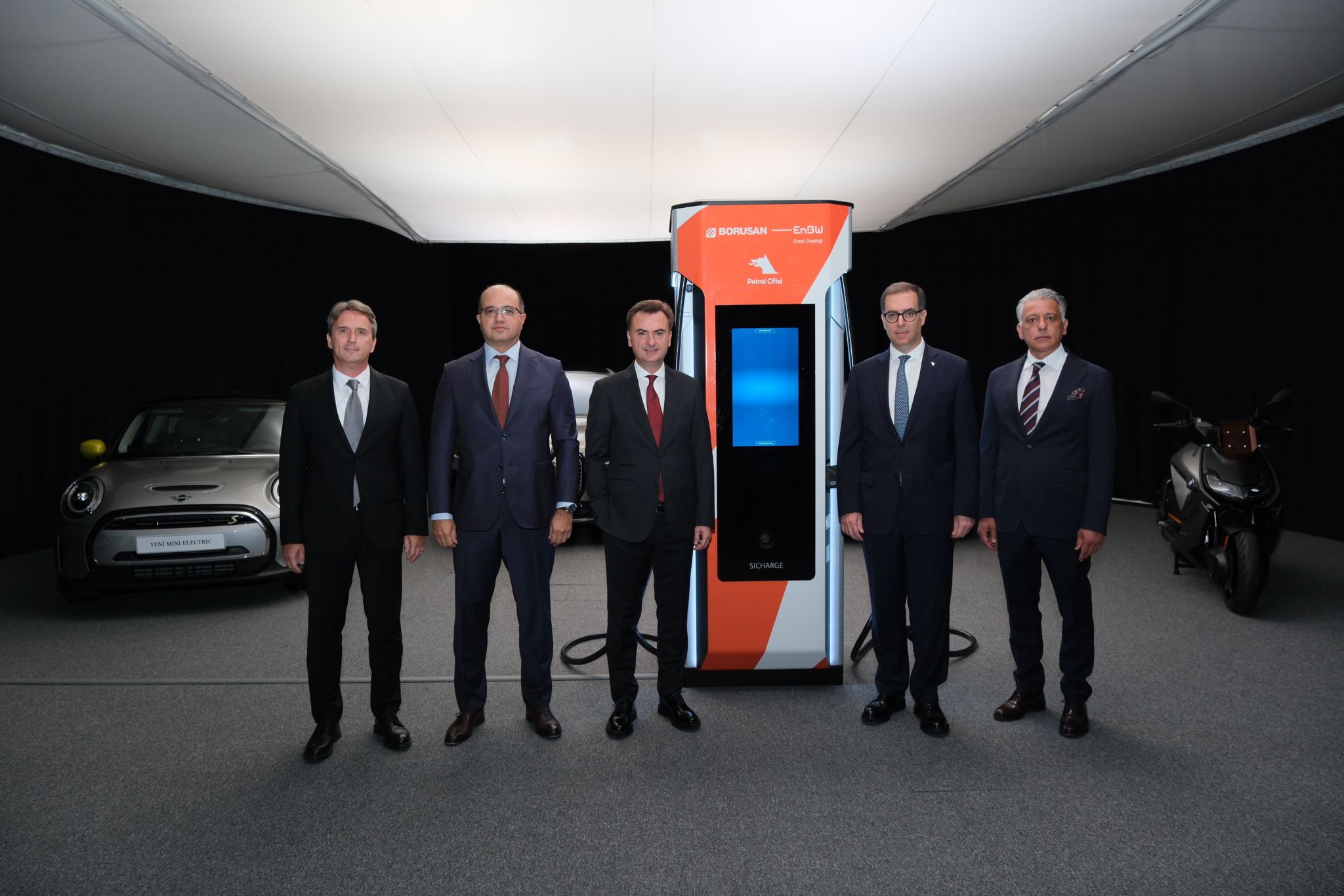 Borusan EnBW Enerji ve Petrol Ofisi Grubu’ndan, elektrikli araç şarj istasyonları alanında iş birliği