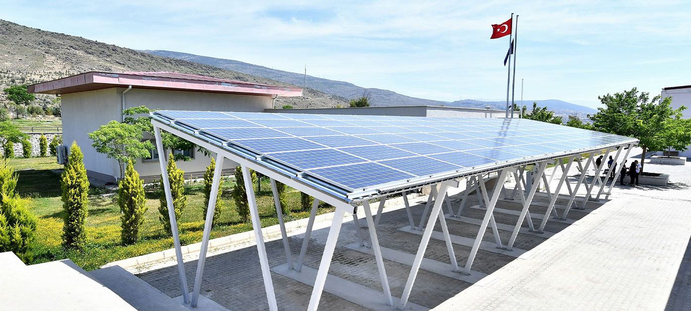 Antalya OSB’deki fabrikaların çatıları güneş enerjisi sistemleriyle donatılıyor