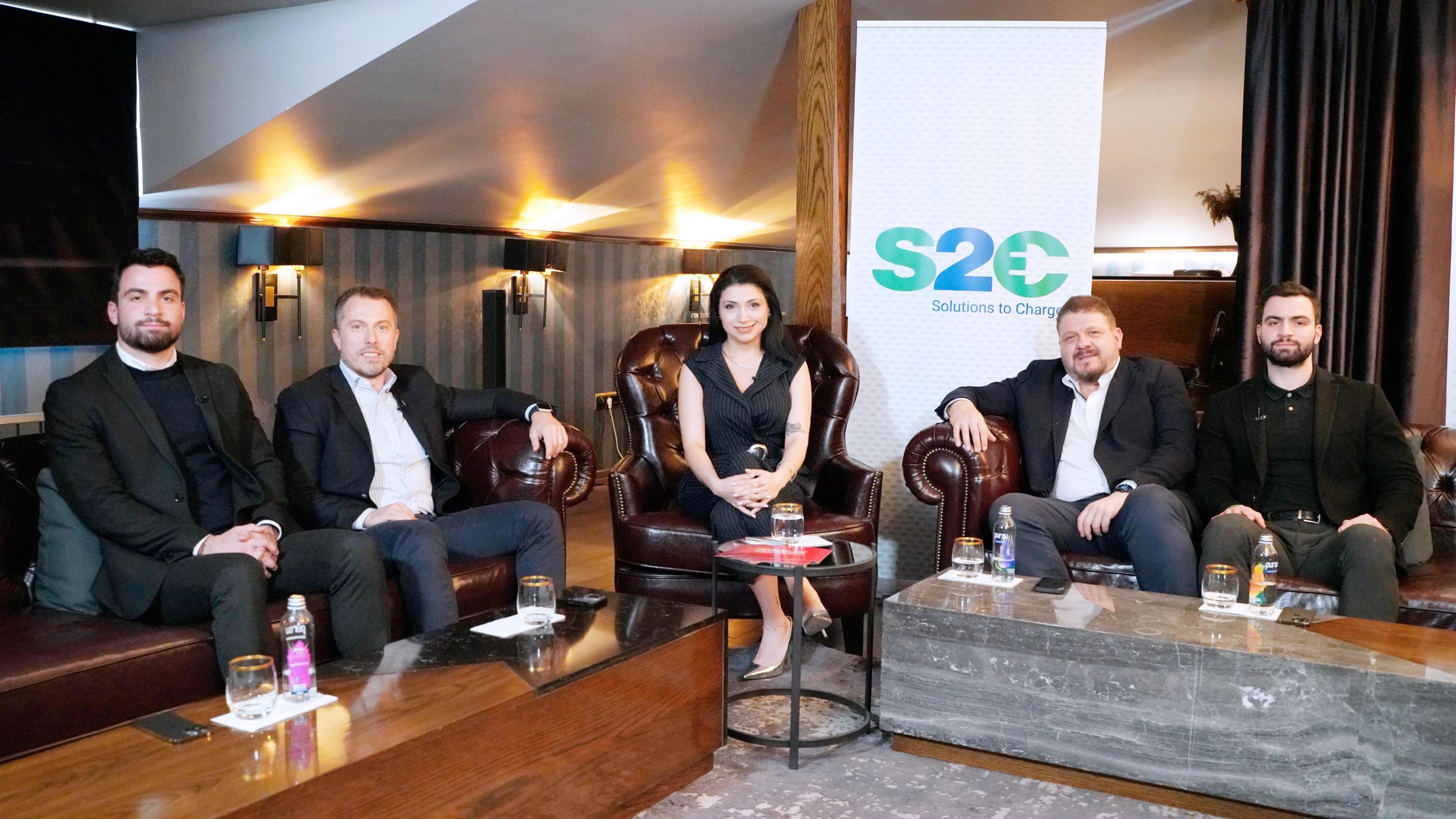 ‘Şarj ağı işletmeci lisansına sahip firmalara bütün hizmetleri baştan sona verebiliyoruz’