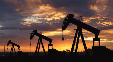 Brent petrolün varil fiyatı 81,53 dolar