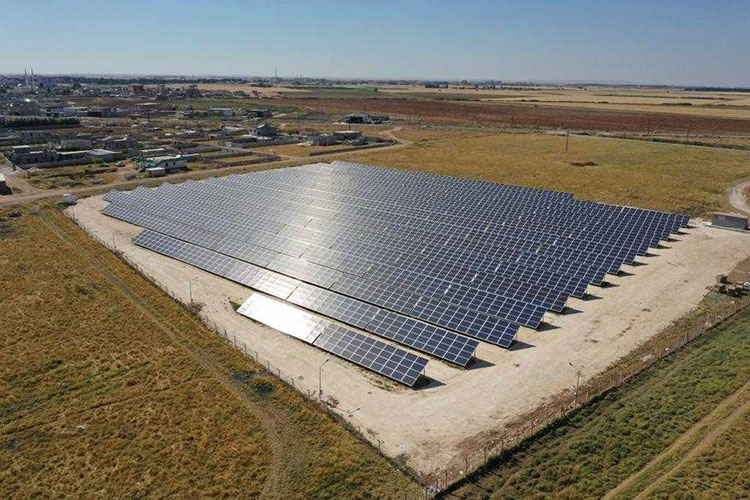 Şanlıurfa Büyükşehir Belediyesinin güneş enerji santrali faaliyete başladı