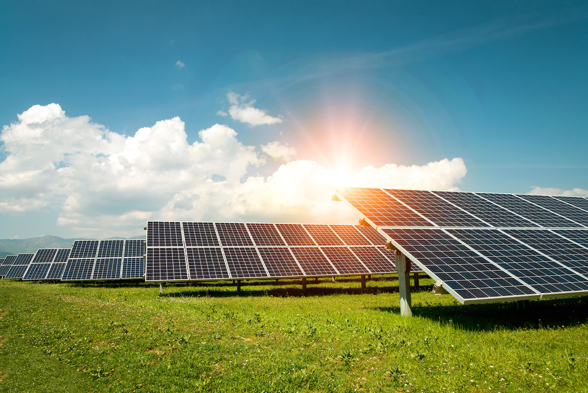 Adana Kozan’da güneş enerjisi santraliyle yılda 700 bin kilowatt enerji üretilecek