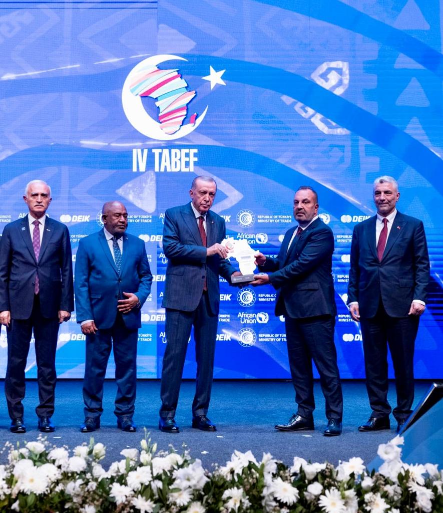 Aksa Enerji’nin Afrika yatırımlarına Cumhurbaşkanı Erdoğan’dan ödül