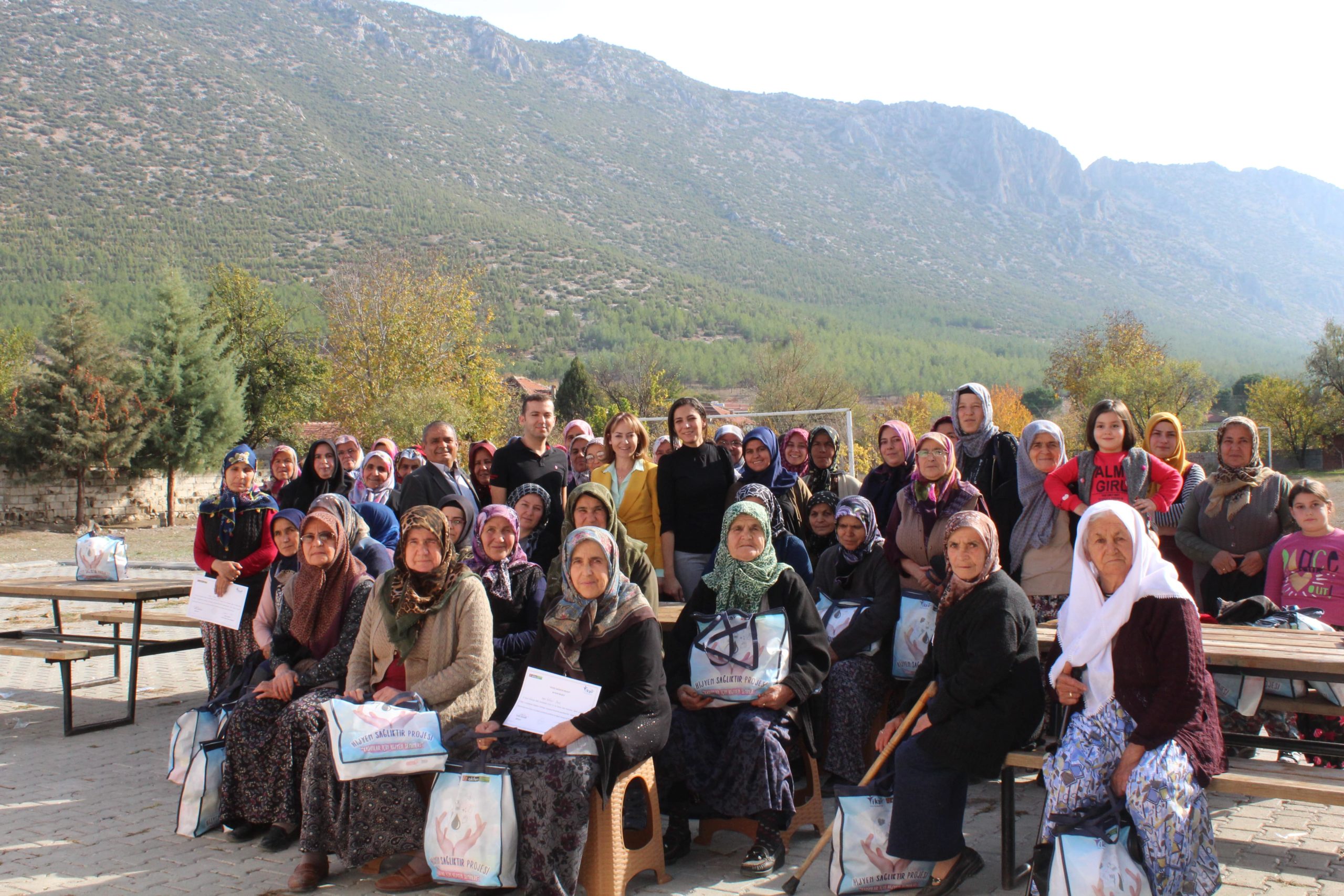 TİKAV’ın eğitim projesine ‘Sürdürülebilir İş Ödülleri 2023’ten ödül