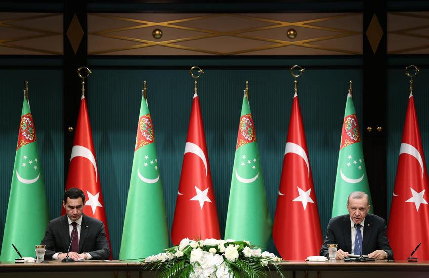 Cumhurbaşkanı Erdoğan: “Türkmenistan doğal gazının küresel piyasalara arzı ayrı bir stratejik değer kazandı”