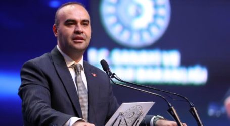 Sanayi ve Teknoloji Bakanı Mehmet Fatih Kacır: “250’den fazla hızlı şarj istasyonu 81 şehrimizin tümünde hizmet sunuyor”