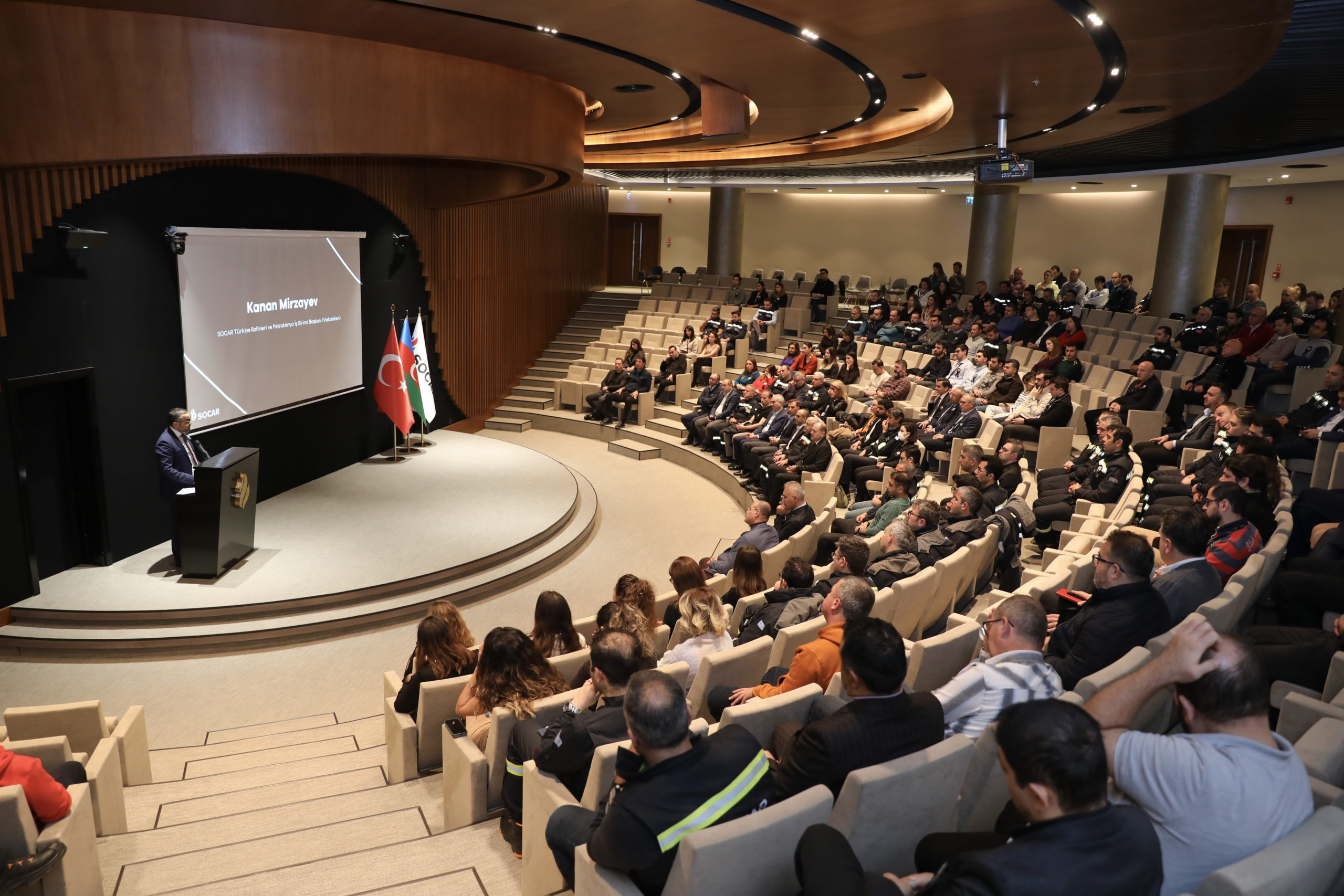 Haydar Aliyev, SOCAR Türkiye’de düzenlenen törenlerle anıldı