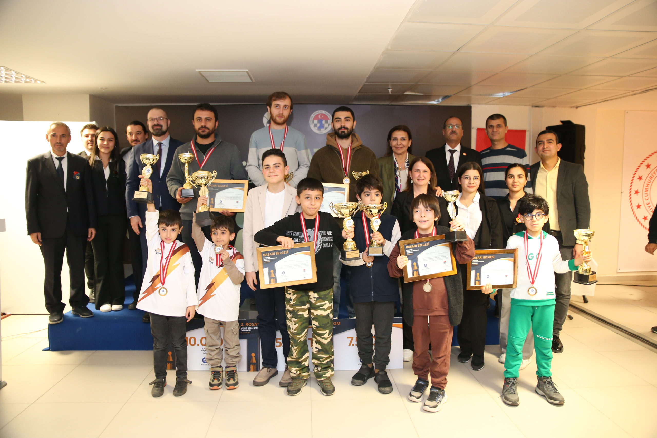 2. ROSATOM Mersin bölge satranç turnuvası’nda şampiyonlar belli oldu
