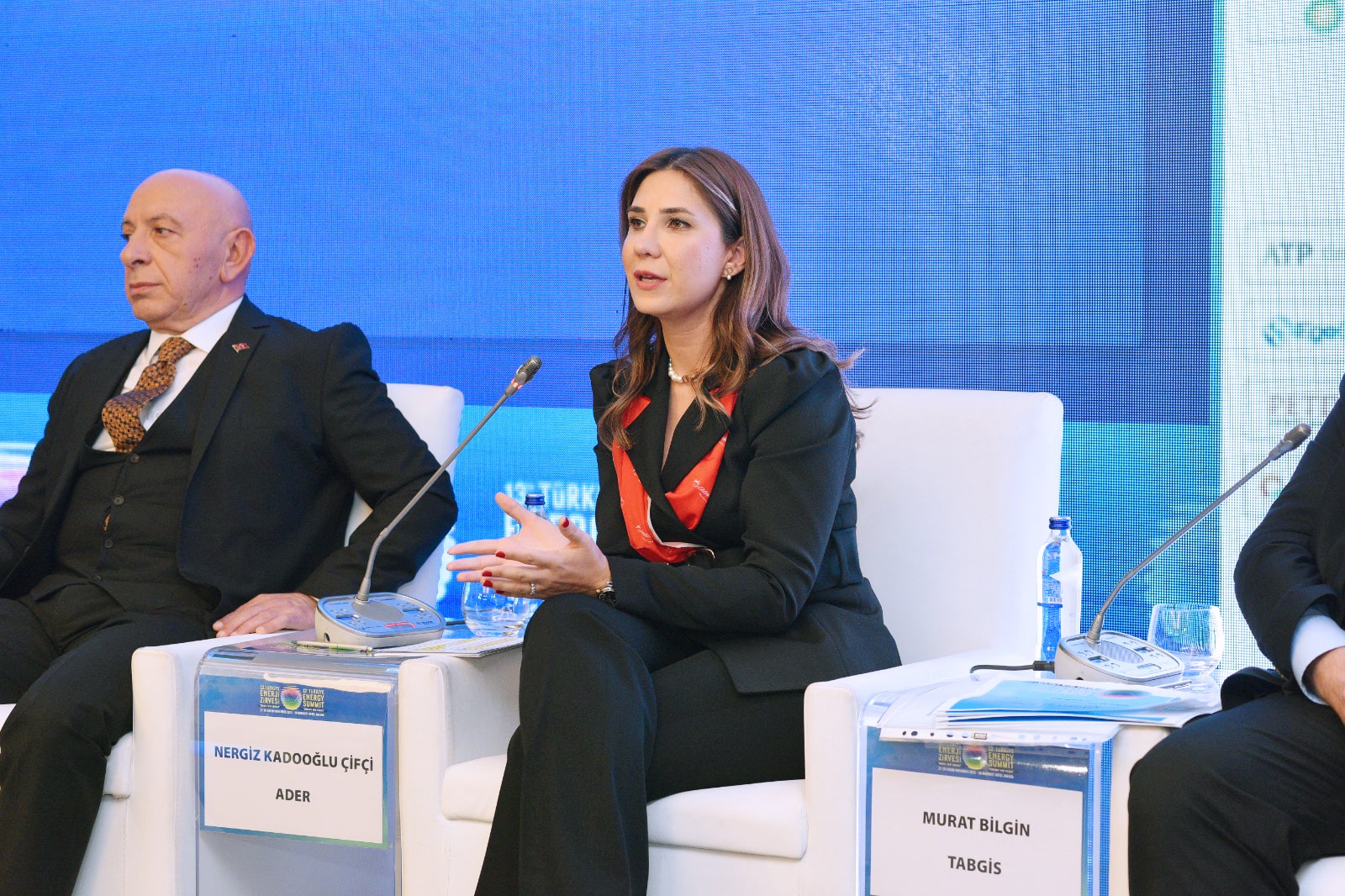 ‘Akaryakıt sektörünün büyümesi için geleceği beraber kurgulamalıyız’