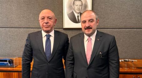 PÜİS’ten Sanayi, Ticaret, Enerji, Tabii Kaynaklar, Bilgi ve Teknoloji Komisyonu Başkanı Mustafa Varank’a ziyaret