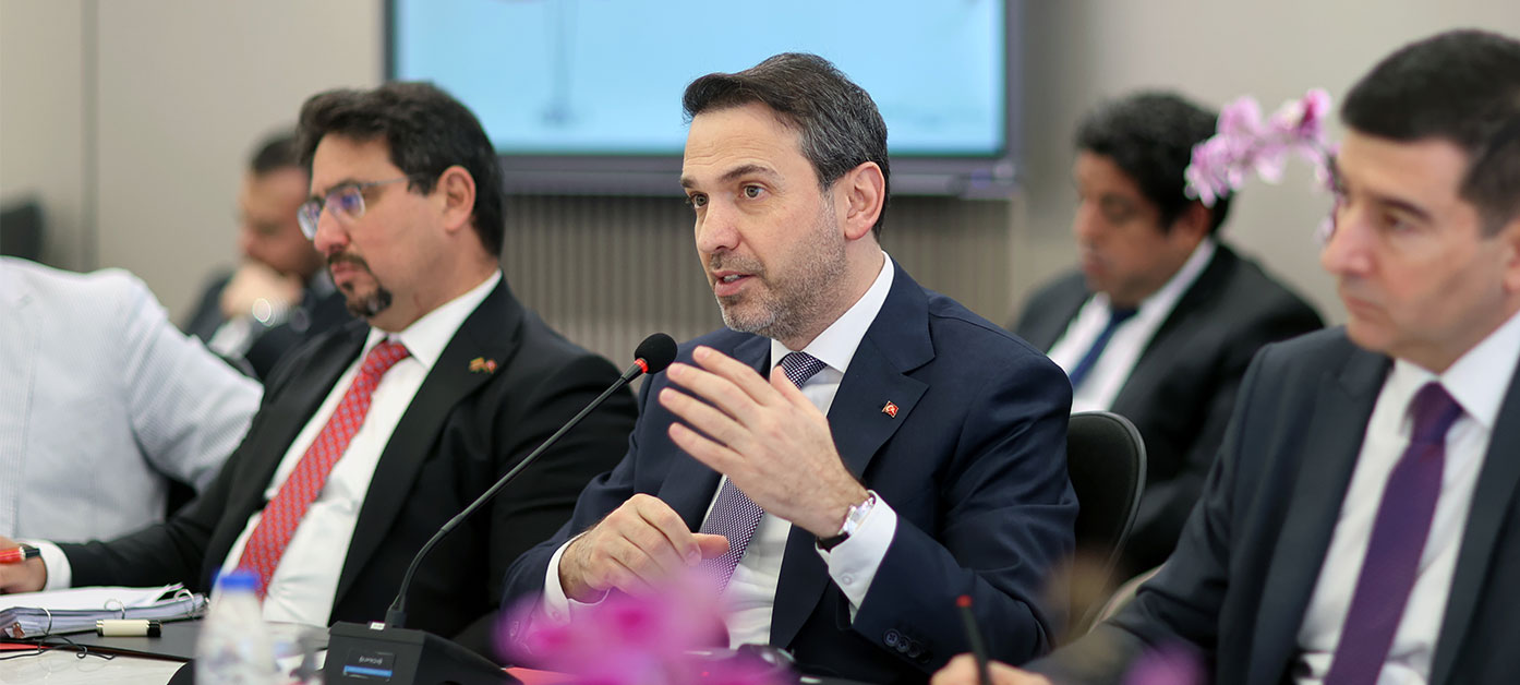 Bakan Bayraktar, 2050’ye kadar 20 gigavat nükleer kurulu gücün devreye alınacağını bildirdi