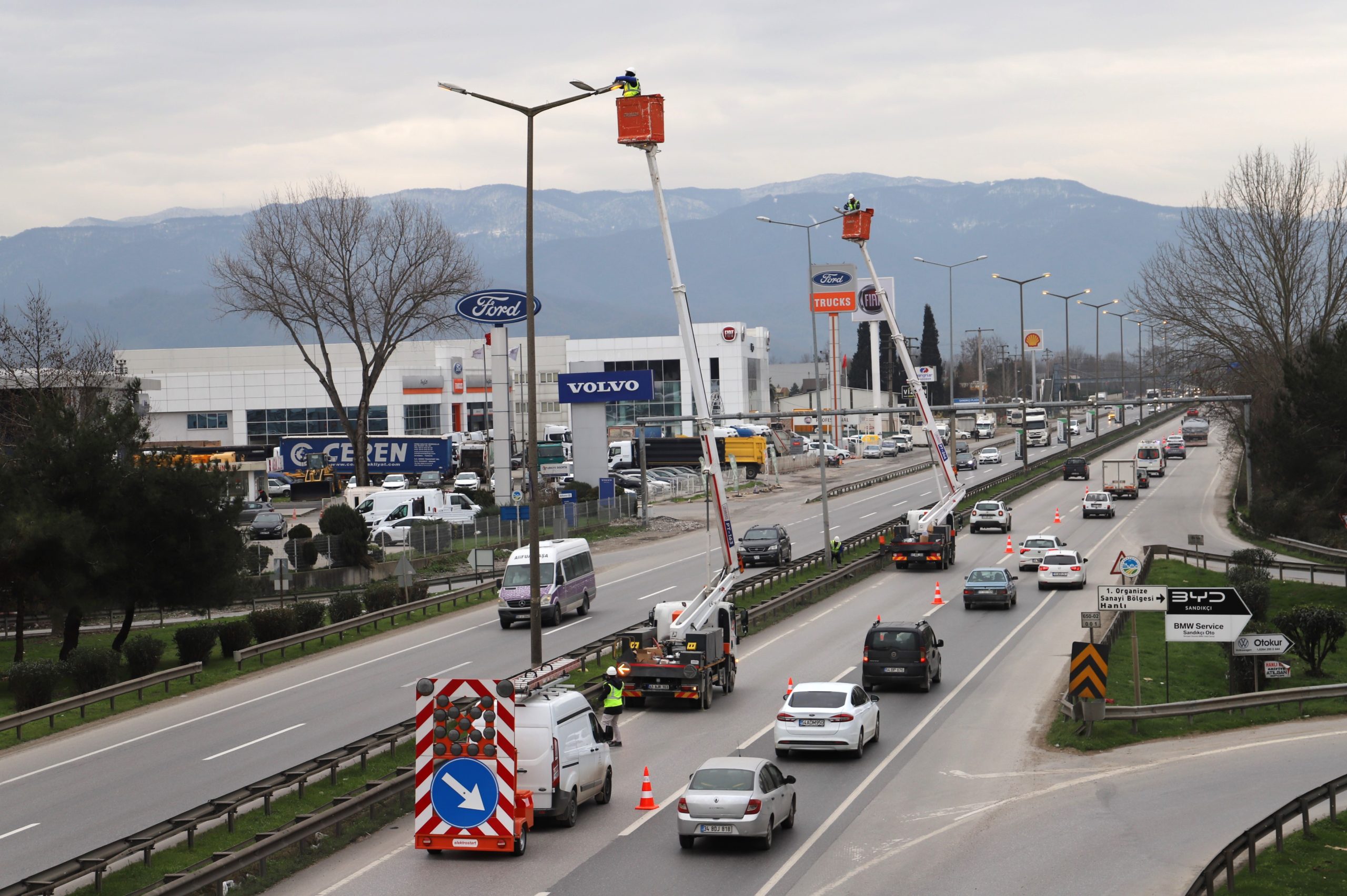 SEDAŞ aydınlatma çalışmalarına devam ediyor