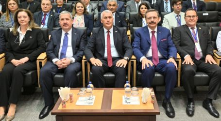 KKTC Ekonomi ve Enerji Bakanı Olgun Amcaoğlu, Türkiye-KKTC Ticaret Odası Forumu Ekonomi Konferansı’na katıldı