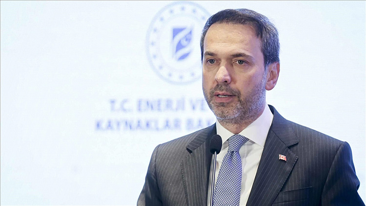 Bakan Bayraktar, temmuzda Karadeniz’de yeni doğal gaz keşfi olabileceğini bildirdi