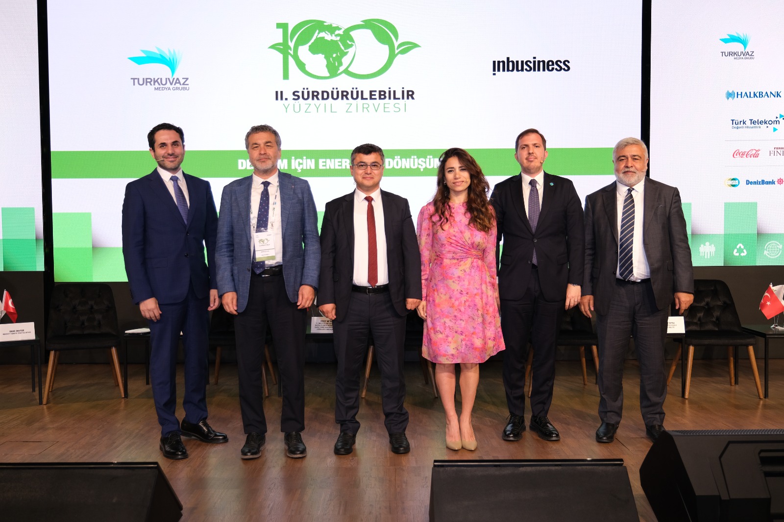 Dicle Elektrik Genel Müdürü Yaşar Arvas II. Sürdürülebilir Yüzyıl Zirvesi’nde konuştu