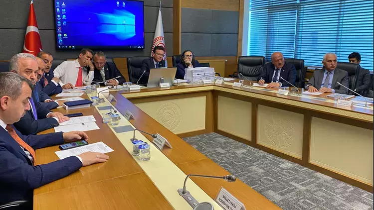 TBMM İliç Maden Kazasını Araştırma Komisyonu sendika temsilcilerini dinledi