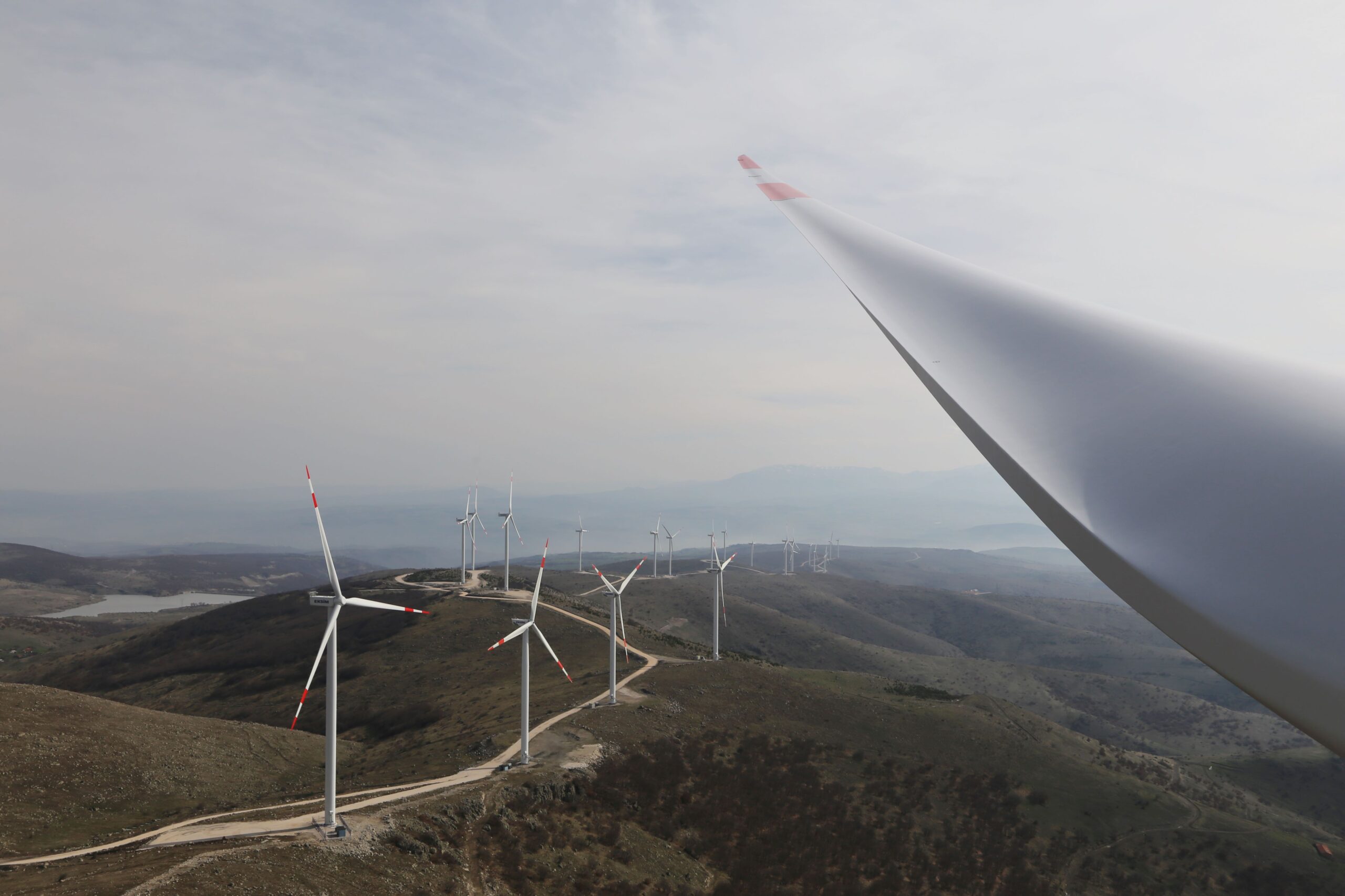 Eksim Enerji CEO’su Arkın Akbay: “Depolama çözümlerinin hayatımıza girmesi yeşil enerjiye güç katıyor”