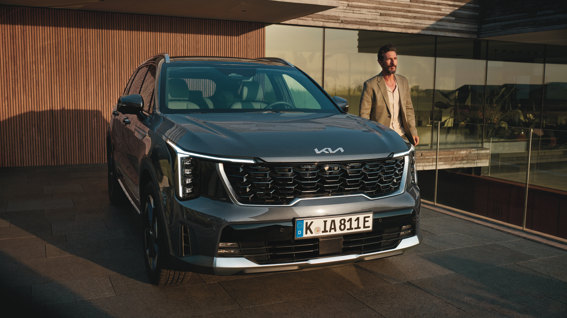 Kia Sorento yenilenen yüzüyle Türkiye’de