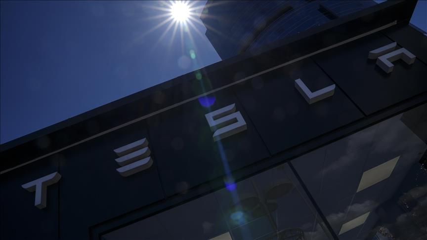 Tesla’nın geliri ve karı üçüncü çeyrekte yükseldi