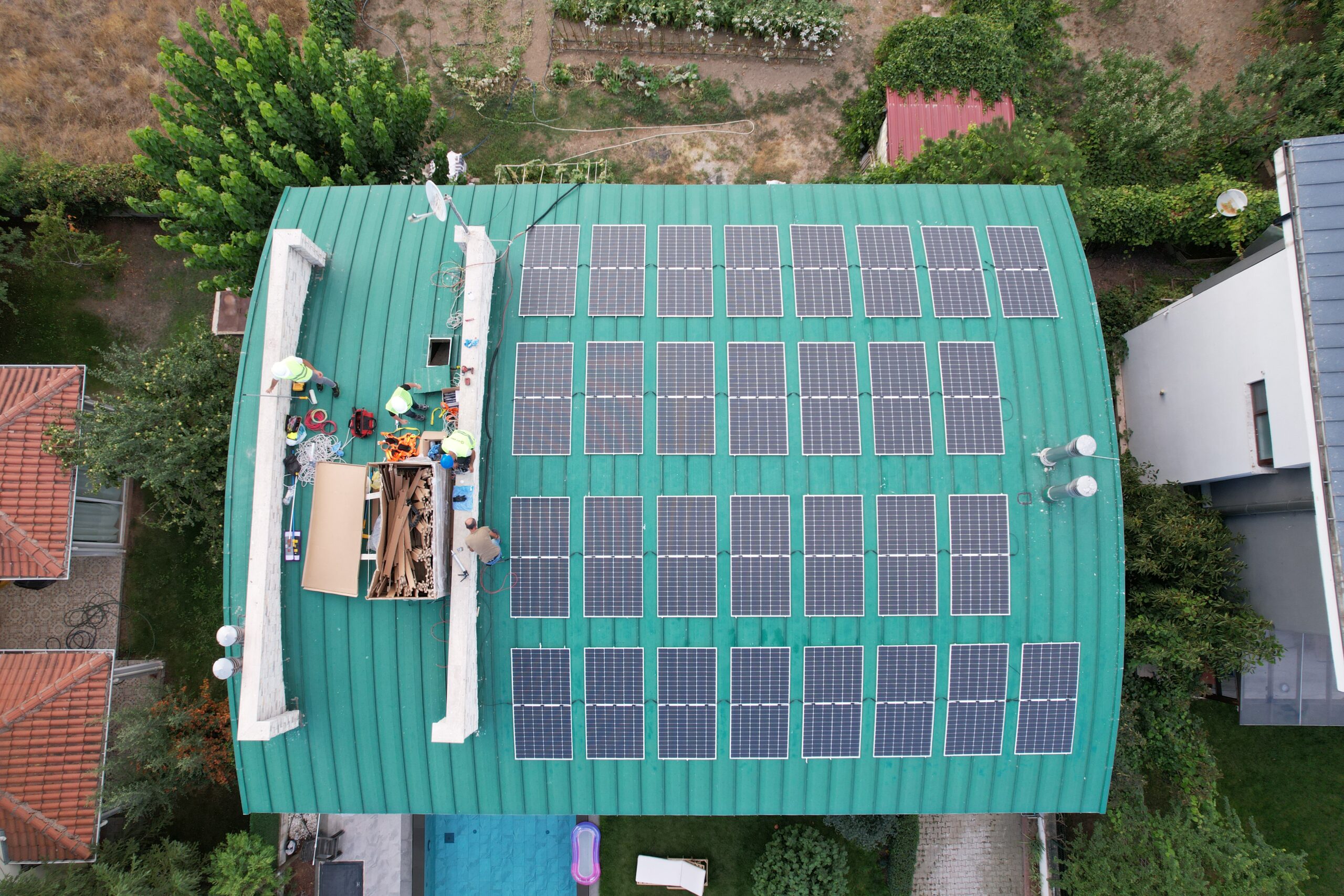HT Solar, yeni ürünü esnek güneş panellerini ilk kez Eskişehir’de kullanıma sundu