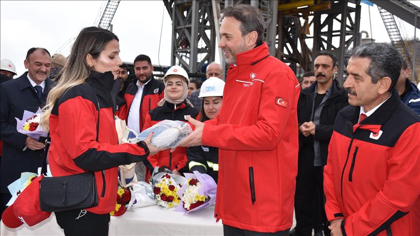 Bakan Bayraktar, 24 Kasım Öğretmenler Günü’nde Gabar’da öğretmenlerle bir araya geldi
