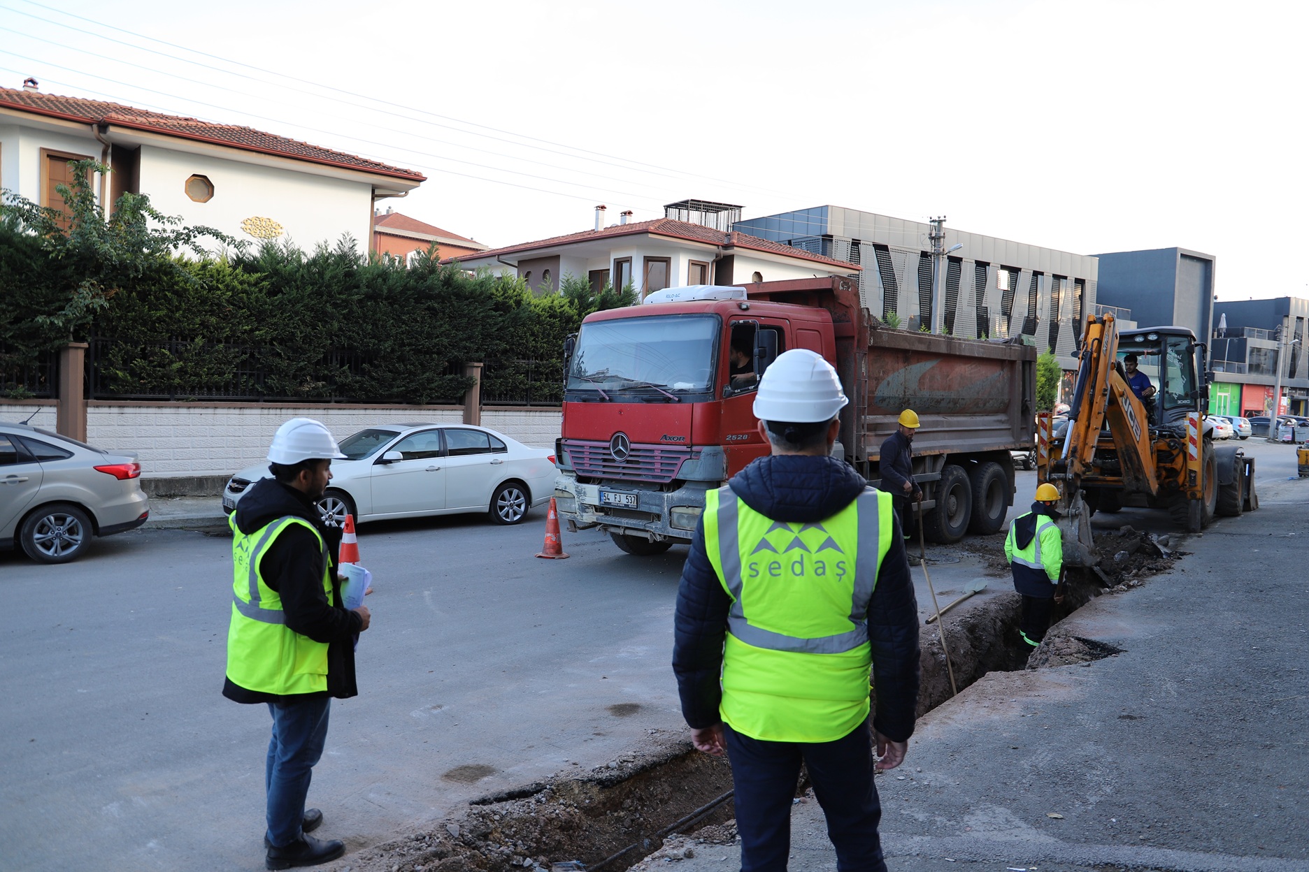 SEDAŞ’tan, Adapazarı’nın elektrik altyapısına 166 milyon TL yatırım