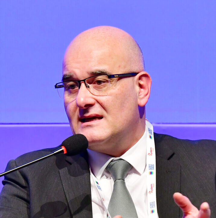 FGE Londra Enerji Ekonomisi ve Dönüşümü Direktörü Cüneyt Kazokoğlu