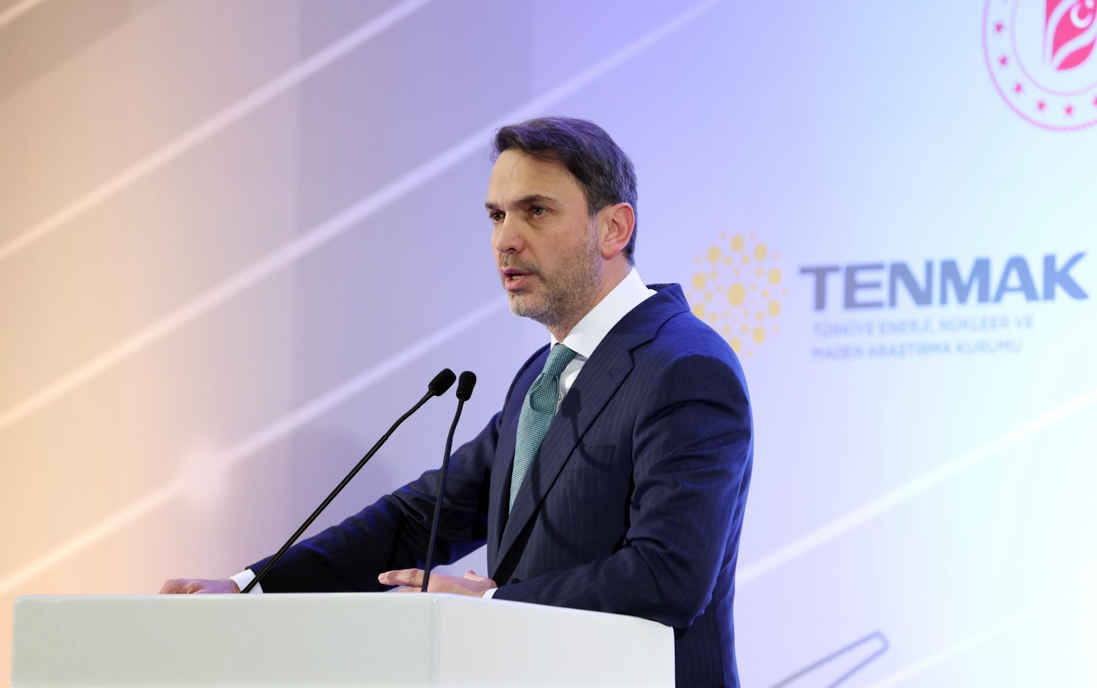 Enerji ve Tabii Kaynaklar Bakanı Alparslan Bayraktar