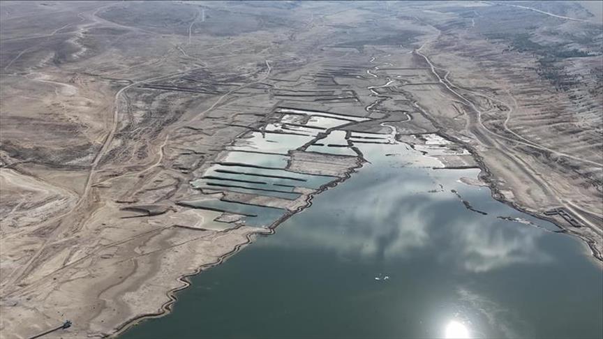 Karaman’da İbrala Barajı’nda kuraklığın etkisi görülüyor