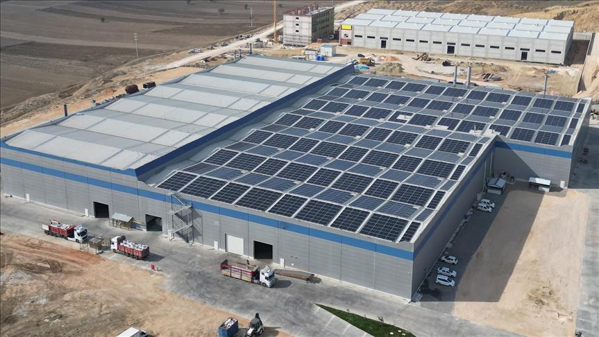 CW Enerji, Bilecik’te bir firmaya çatı GES kurdu