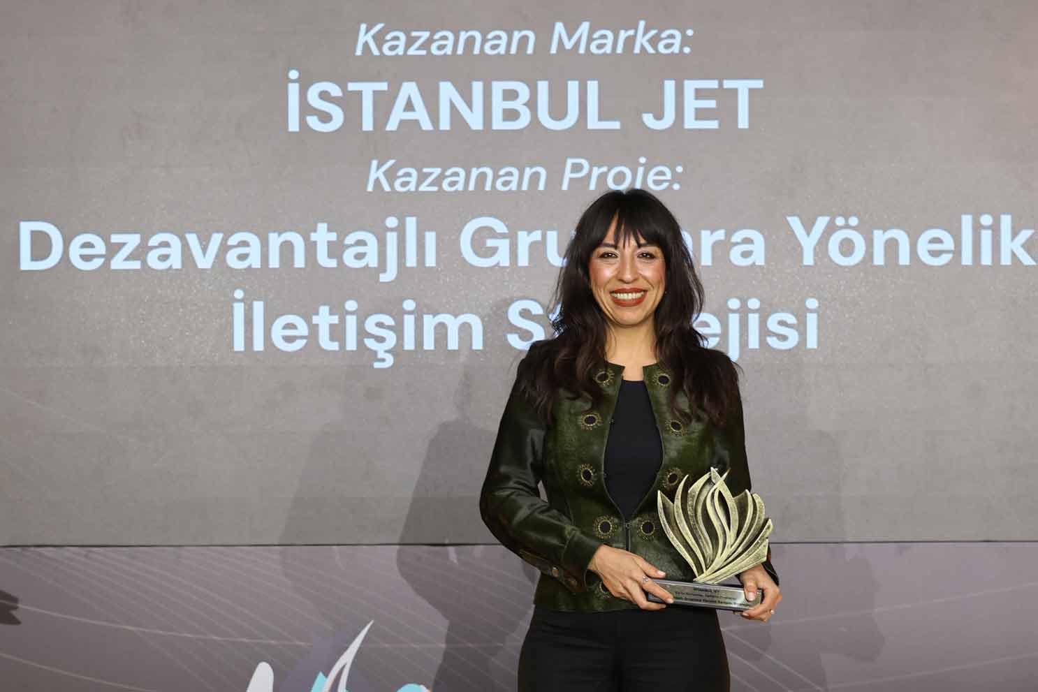 İstanbul Jet’in, dezavantajlı gruplara yönelik sponsorluk anlaşmalarına, “en iyi kurumsal iletişim stratejisi” ödülü