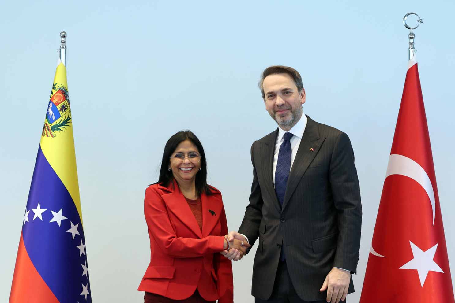 Bakan Bayraktar, Venezuela ile enerjide ve madencilikte iş birliğini geliştirmeyi hedeflediklerini belirtti