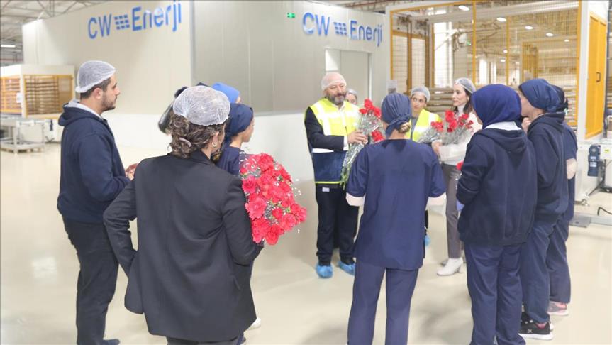CW Enerji kadın çalışanlarıyla geleceği aydınlatıyor